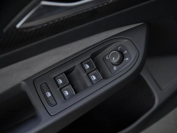 Volkswagen Golf R VIII с пробегом 2021 года, цена 5 399 077 рублей, 28339 км, универсал, Автокод Объявления