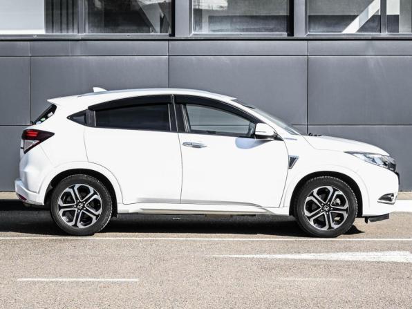 Honda Vezel I с пробегом 2015 года, цена 1 644 000 рублей, 97412 км, внедорожник, Автокод Объявления