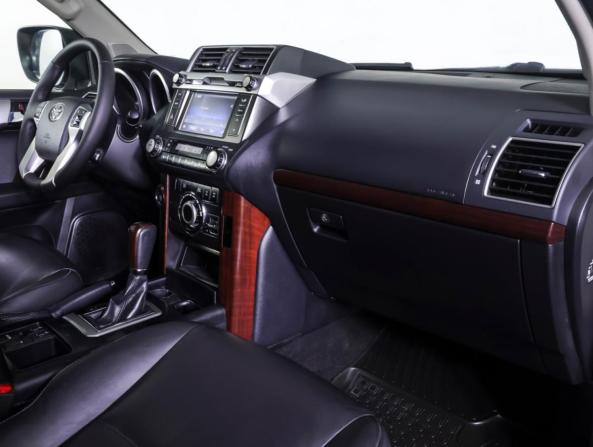 Toyota Land Cruiser Prado 150 Series Рестайлинг 1 с пробегом 2014 года, цена 3 990 000 рублей, 115658 км, внедорожник, Автокод Объявления