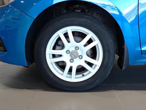 Hyundai Solaris II с пробегом 2017 года, цена 1 040 000 рублей, 99156 км, седан, Автокод Объявления