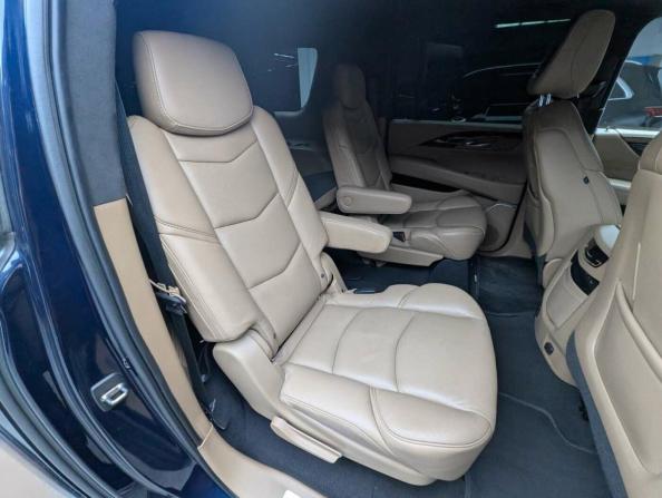 Cadillac Escalade IV с пробегом 2018 года, цена 4 149 000 рублей, 174105 км, внедорожник, Автокод Объявления