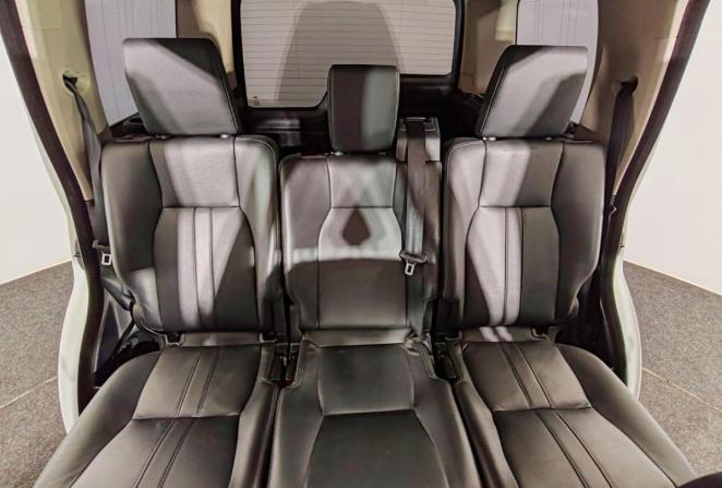 Land Rover Discovery IV Рестайлинг с пробегом 2015 года, цена 2 660 000 рублей, 157000 км, внедорожник, Автокод Объявления