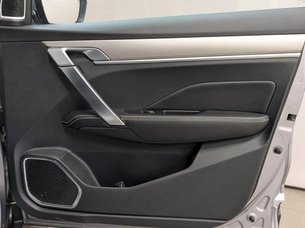 Geely Coolray I с пробегом 2023 года, цена 1 690 000 рублей, 57720 км, внедорожник, Автокод Объявления