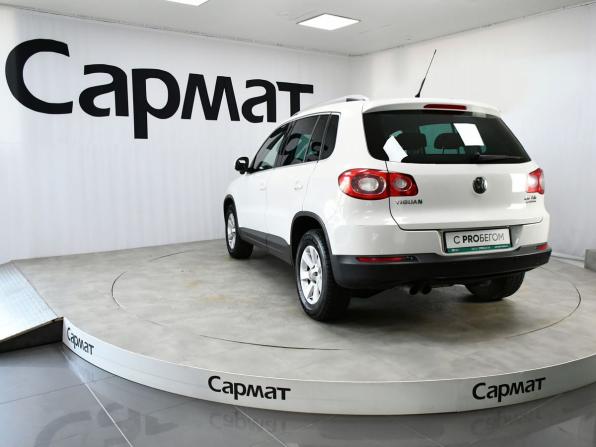 Volkswagen Tiguan I с пробегом 2011 года, цена 997 000 рублей, 252000 км, внедорожник, Автокод Объявления