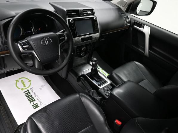Toyota Land Cruiser Prado 150 Series Рестайлинг 2 с пробегом 2020 года, цена 5 695 000 рублей, 104497 км, внедорожник, Автокод Объявления