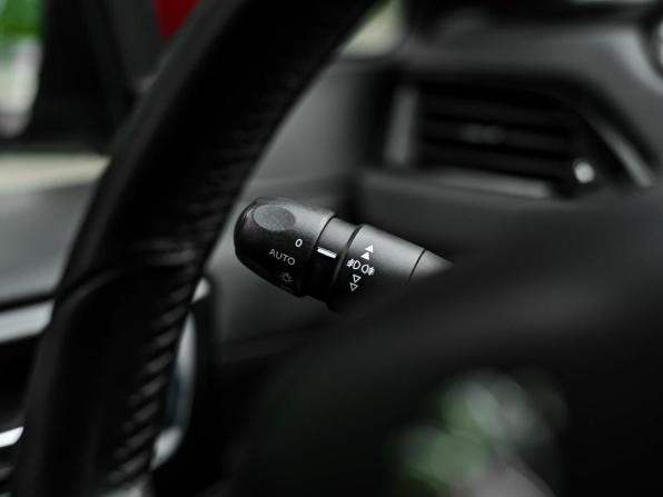 Peugeot 208 I с пробегом 2013 года, цена 480 000 рублей, 266746 км, хэтчбек, Автокод Объявления