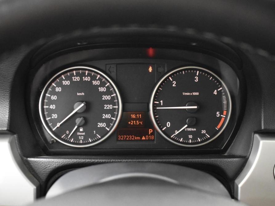 BMW 3 серии V (E90/E91/E92/E93) Казань  - изображение 13