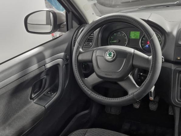 Skoda Fabia II Рестайлинг с пробегом 2010 года, цена 429 000 рублей, 201335 км, хэтчбек, Автокод Объявления