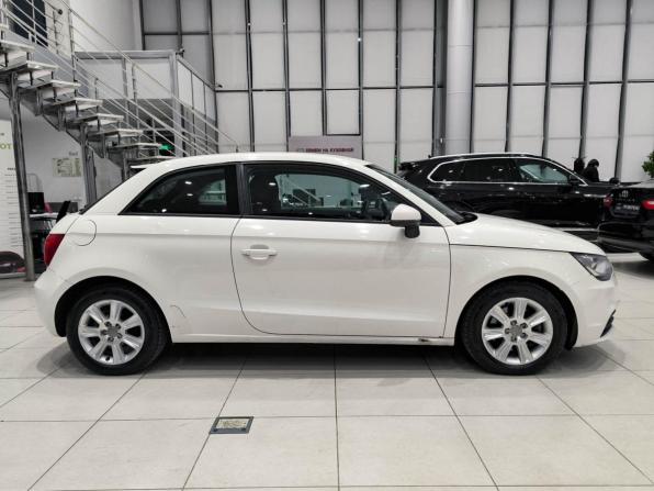 Audi A1 I (8X) с пробегом 2012 года, цена 750 000 рублей, 182653 км, хэтчбек, Автокод Объявления