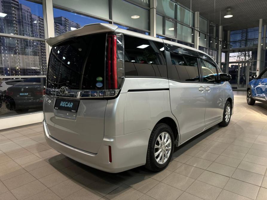 Toyota Noah III (R80) Санкт-Петербург  - изображение 37