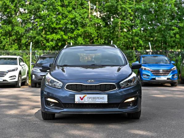 Kia Ceed II Рестайлинг с пробегом 2017 года, цена 1 482 000 рублей, 93159 км, хэтчбек, Автокод Объявления