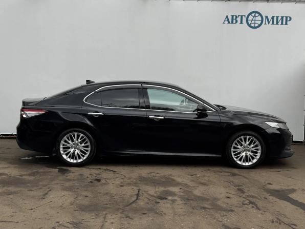Toyota Camry VIII (XV70) с пробегом 2018 года, цена 2 590 000 рублей, 210736 км, седан, Автокод Объявления