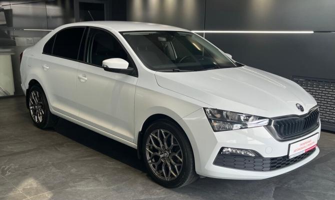 Skoda Rapid II с пробегом 2022 года, цена 1 780 000 рублей, 76091 км, лифтбек, Автокод Объявления