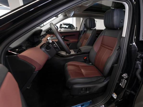 Land Rover Range Rover Evoque II Рестайлинг с пробегом 2025 года, цена 5 900 000 рублей, 50 км, внедорожник, Автокод Объявления