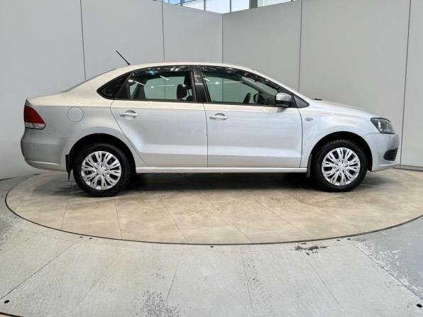 Volkswagen Polo V с пробегом 2014 года, цена 710 000 рублей, 185729 км, седан, Автокод Объявления