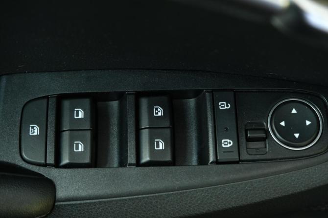 Kia Seltos I с пробегом 2020 года, цена 2 399 000 рублей, 62780 км, внедорожник, Автокод Объявления
