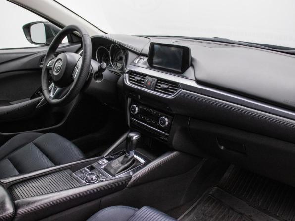 Mazda 6 III (GJ) Рестайлинг с пробегом 2015 года, цена 1 615 000 рублей, 193156 км, седан, Автокод Объявления
