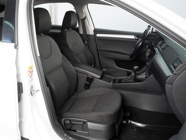 Skoda Superb III с пробегом 2019 года, цена 1 509 000 рублей, 247094 км, лифтбек, Автокод Объявления