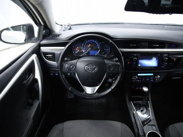 Toyota Corolla XI (E160 E170 E180) с пробегом 2014 года, цена 1 590 000 рублей, 117220 км, седан, Автокод Объявления