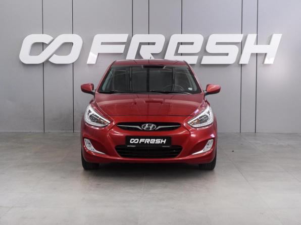 Hyundai Solaris I с пробегом 2013 года, цена 829 000 рублей, 163294 км, седан, Автокод Объявления