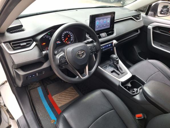 Toyota RAV4 V (XA50) с пробегом 2021 года, цена 2 730 000 рублей, 94327 км, внедорожник, Автокод Объявления