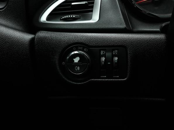Opel Astra J Рестайлинг с пробегом 2013 года, цена 769 000 рублей, 220215 км, хэтчбек, Автокод Объявления