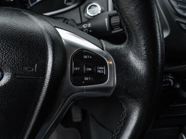 Ford EcoSport II с пробегом 2015 года, цена 1 180 000 рублей, 138680 км, внедорожник, Автокод Объявления