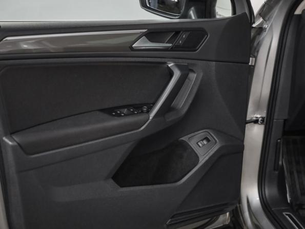 Volkswagen Tiguan II с пробегом 2019 года, цена 2 749 000 рублей, 97930 км, внедорожник, Автокод Объявления