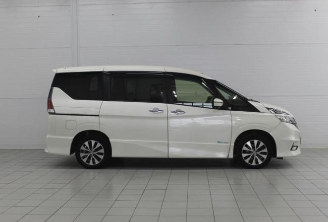 Nissan Serena IV (C26) с пробегом 2016 года, цена 1 750 000 рублей, 171506 км, минивэн, Автокод Объявления