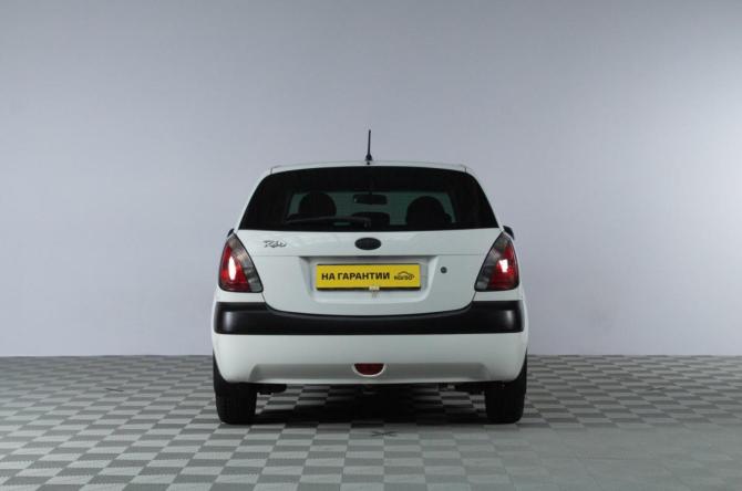 Kia Rio II с пробегом 2008 года, цена 539 000 рублей, 183600 км, хэтчбек, Автокод Объявления