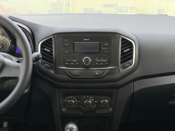 Lada (ВАЗ) XRAY I с пробегом 2018 года, цена 955 000 рублей, 41651 км, хэтчбек, Автокод Объявления