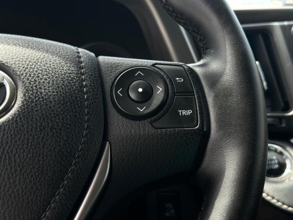 Toyota RAV4 IV (XA40) Рестайлинг с пробегом 2019 года, цена 2 785 000 рублей, 98000 км, внедорожник, Автокод Объявления