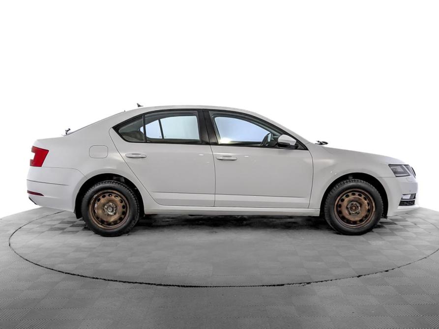 Skoda Octavia III (A7) Рестайлинг Москва  - изображение 4