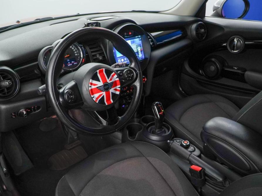Mini Hatch III (F55/F56) Рестайлинг Москва  - изображение 6