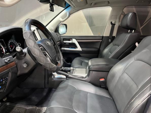 Toyota Land Cruiser 200 Series Рестайлинг 2 с пробегом 2016 года, цена 5 700 000 рублей, 133346 км, внедорожник, Автокод Объявления