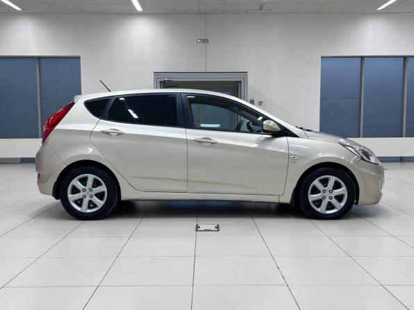 Hyundai Solaris I с пробегом 2011 года, цена 625 000 рублей, 163320 км, хэтчбек, Автокод Объявления