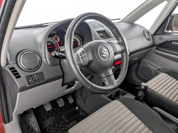 Suzuki SX4 I (Classic) Рестайлинг с пробегом 2011 года, цена 1 100 000 рублей, 27669 км, хэтчбек, Автокод Объявления