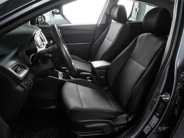 Hyundai Solaris II Рестайлинг с пробегом 2022 года, цена 1 599 000 рублей, 101033 км, седан, Автокод Объявления