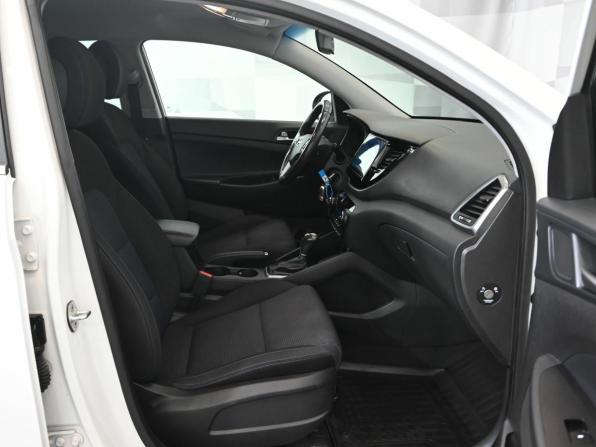 Hyundai Tucson III с пробегом 2017 года, цена 2 230 000 рублей, 119000 км, внедорожник, Автокод Объявления