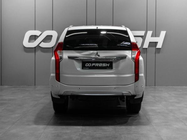 Mitsubishi Pajero Sport III с пробегом 2016 года, цена 2 799 000 рублей, 152083 км, внедорожник, Автокод Объявления