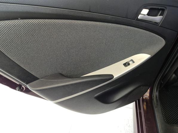 Hyundai Solaris I с пробегом 2013 года, цена 599 000 рублей, 147972 км, седан, Автокод Объявления