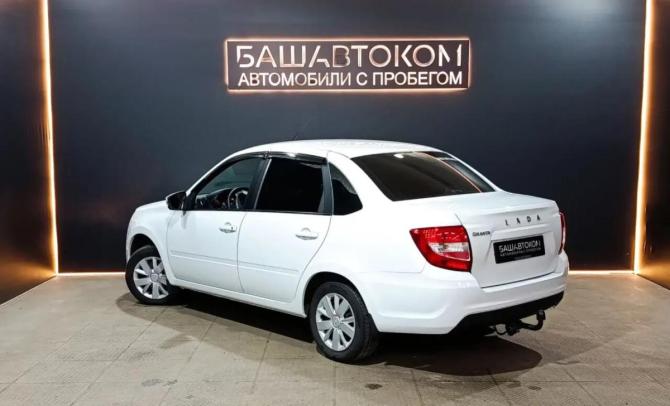 Lada (ВАЗ) Granta I Рестайлинг с пробегом 2022 года, цена 700 000 рублей, 78576 км, седан, Автокод Объявления