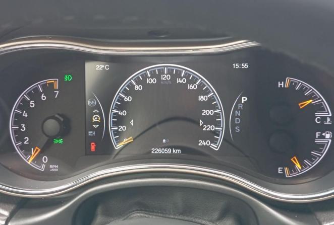 Jeep Grand Cherokee IV (WK2) Рестайлинг с пробегом 2014 года, цена 1 950 000 рублей, 226059 км, внедорожник, Автокод Объявления