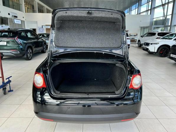 Volkswagen Jetta V с пробегом 2009 года, цена 295 000 рублей, 473663 км, седан, Автокод Объявления