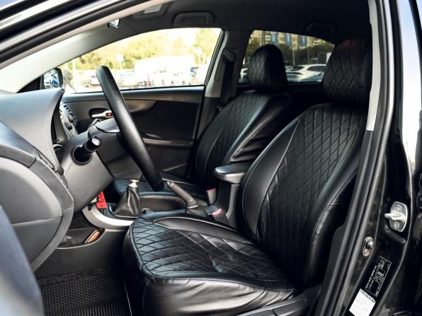 Toyota Corolla X (E140 E150) Рестайлинг с пробегом 2010 года, цена 905 000 рублей, 255717 км, седан, Автокод Объявления