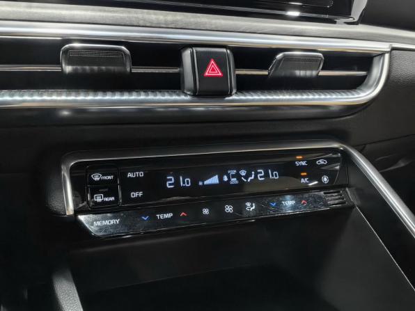 Kia K5 III с пробегом 2020 года, цена 2 550 000 рублей, 117000 км, седан, Автокод Объявления