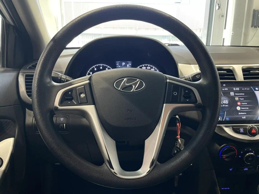 Hyundai Solaris I Москва  - изображение 14