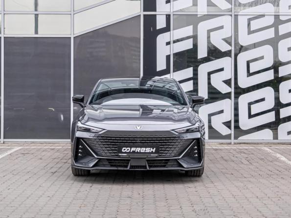 Changan UNI-V I с пробегом 2023 года, цена 2 280 000 рублей, 66615 км, лифтбек, Автокод Объявления