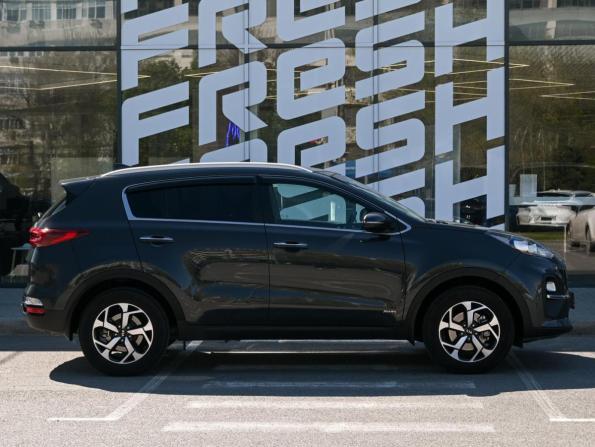 Kia Sportage IV Рестайлинг с пробегом 2022 года, цена 3 079 000 рублей, 12427 км, внедорожник, Автокод Объявления