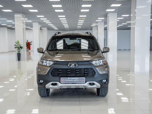 Lada (ВАЗ) Niva Travel I с пробегом 2025 года, цена 1 471 000 рублей, 5890 км, внедорожник, Автокод Объявления
